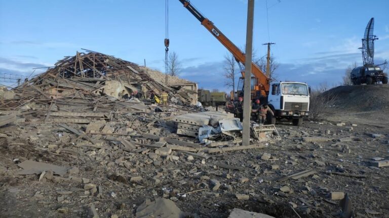 В Україні починають відновлювати зруйноване житло: за які будинки візьмуться в першу чергу - today.ua