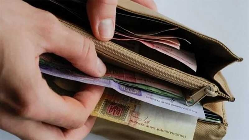 Восени мінімальна зарплата може зрости на понад 2 тисячі гривень: деталі законопроекту