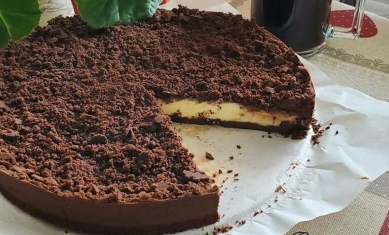 Из доступных ингредиентов: самый простой рецепт торта “Сметанник“ - today.ua