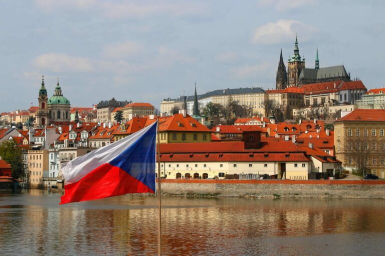 Чехія посилить правила в'їзду для українських біженців: що зміниться з 16 травня - today.ua