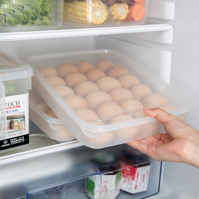 Гострим кінцем вниз: як правильно зберігати яйця в холодильнику, щоб вони довше залишалися свіжими