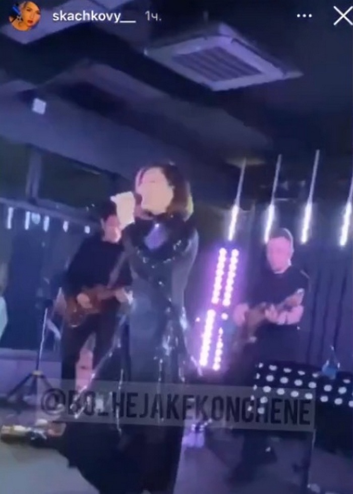 Продовжує спонсорувати війну: співачка Йолка виступила з піснею про аеропорт Борисполя у Сочі
