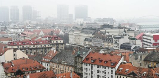 Стало відомо, скільки українським біженцям коштує місяць проживання у Словаччині - today.ua