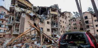 Украинцам массово отказывают в приеме заявлений на компенсацию за разрушенное жилье - today.ua