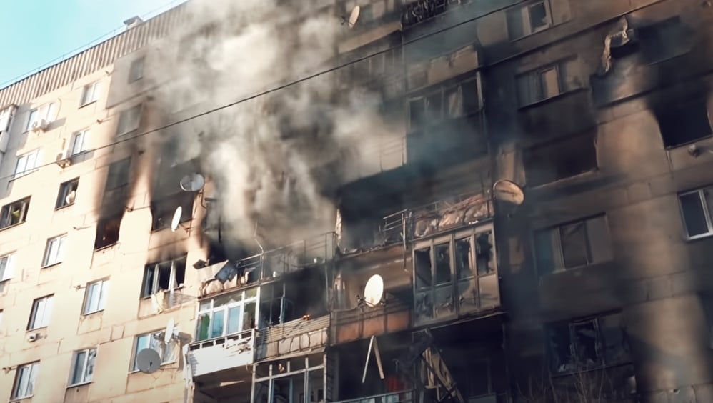 Взамен разрушенного жилья украинцам могут дать квартиры в новостройках еще до зимы
