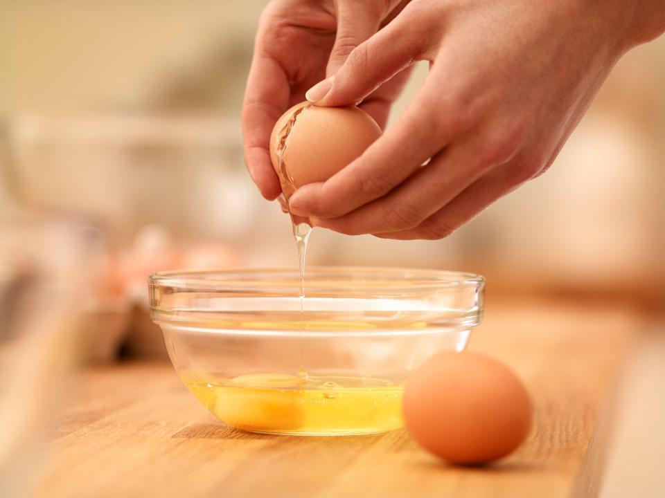 Яйця, запечені з цукіні: рецепт смачної та корисної страви, яка може замінити омлет