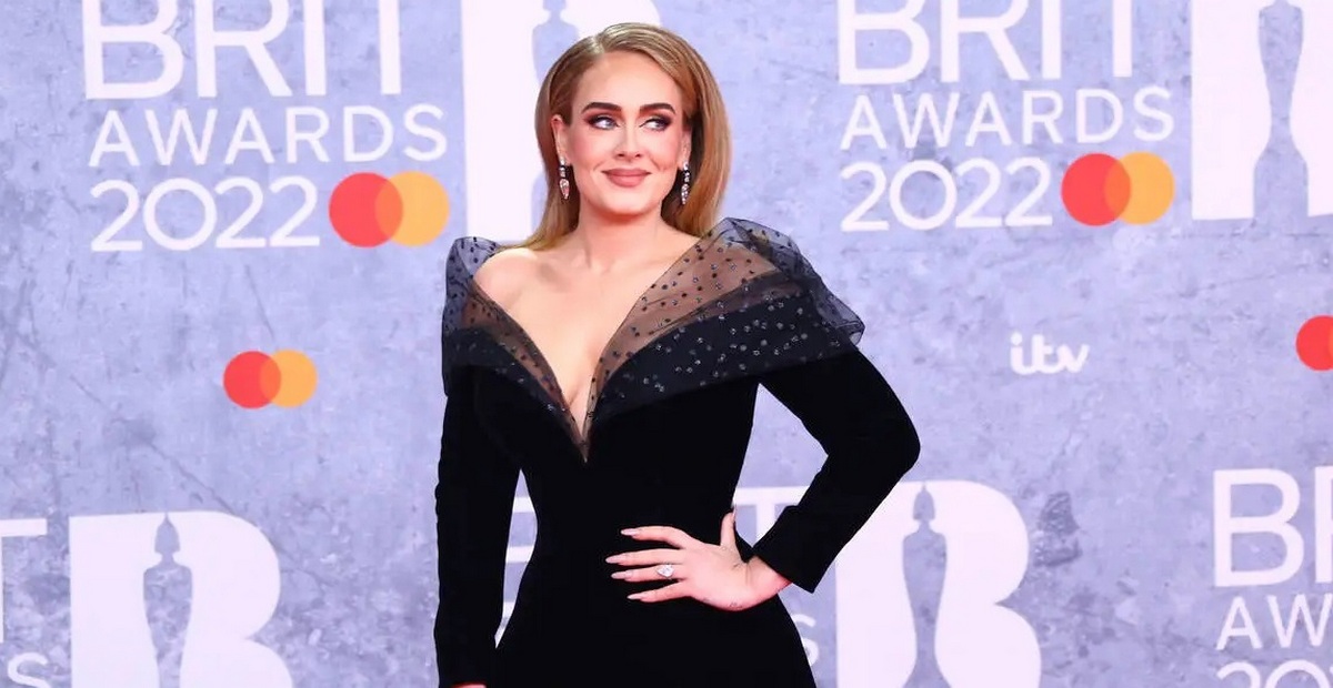 Килограммы тают на глазах: рецепт простого и вкусного салата, который ела похудевшая на 45 кг Адель - today.ua