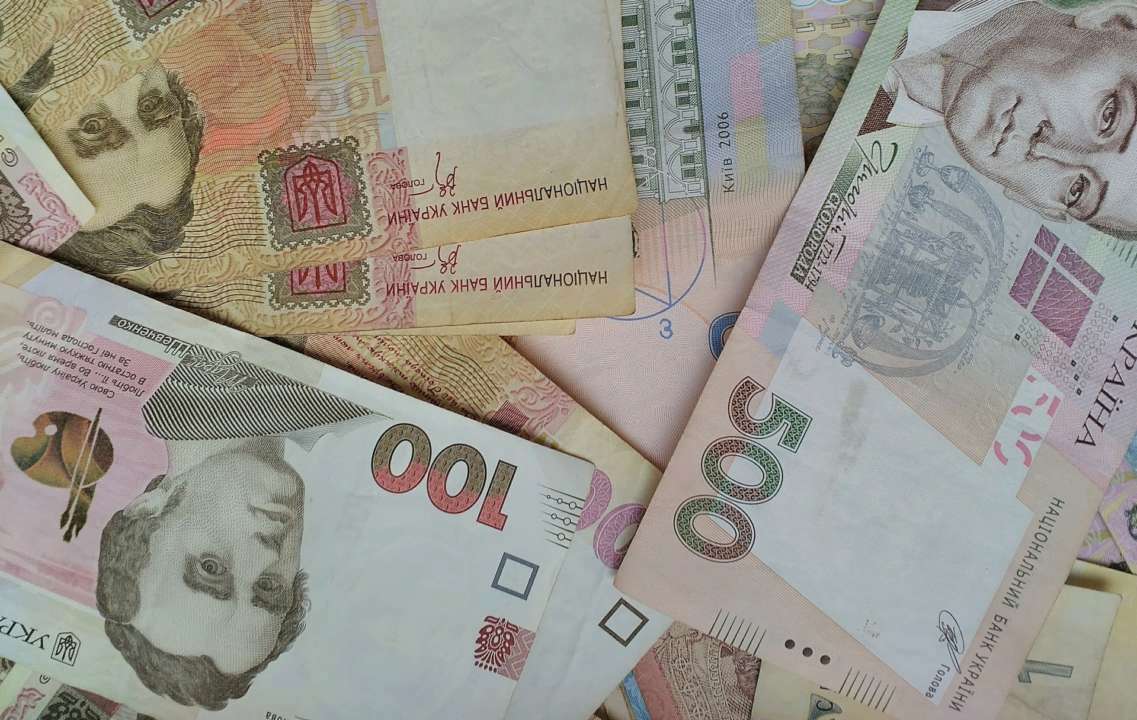 Українцям стало простіше отримати 2200 грн від міжнародних організацій: хто може претендувати на виплати