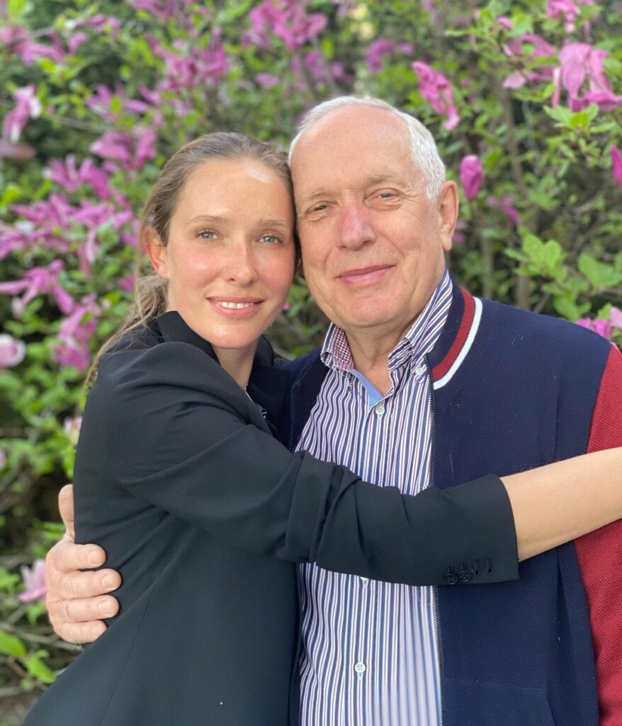 “Мы прощались и не знали...“: Катя Осадчая трогательно поздравила папу с днем рождения
