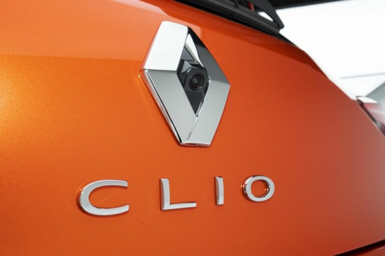 Renault розробляє Clio нового покоління - today.ua
