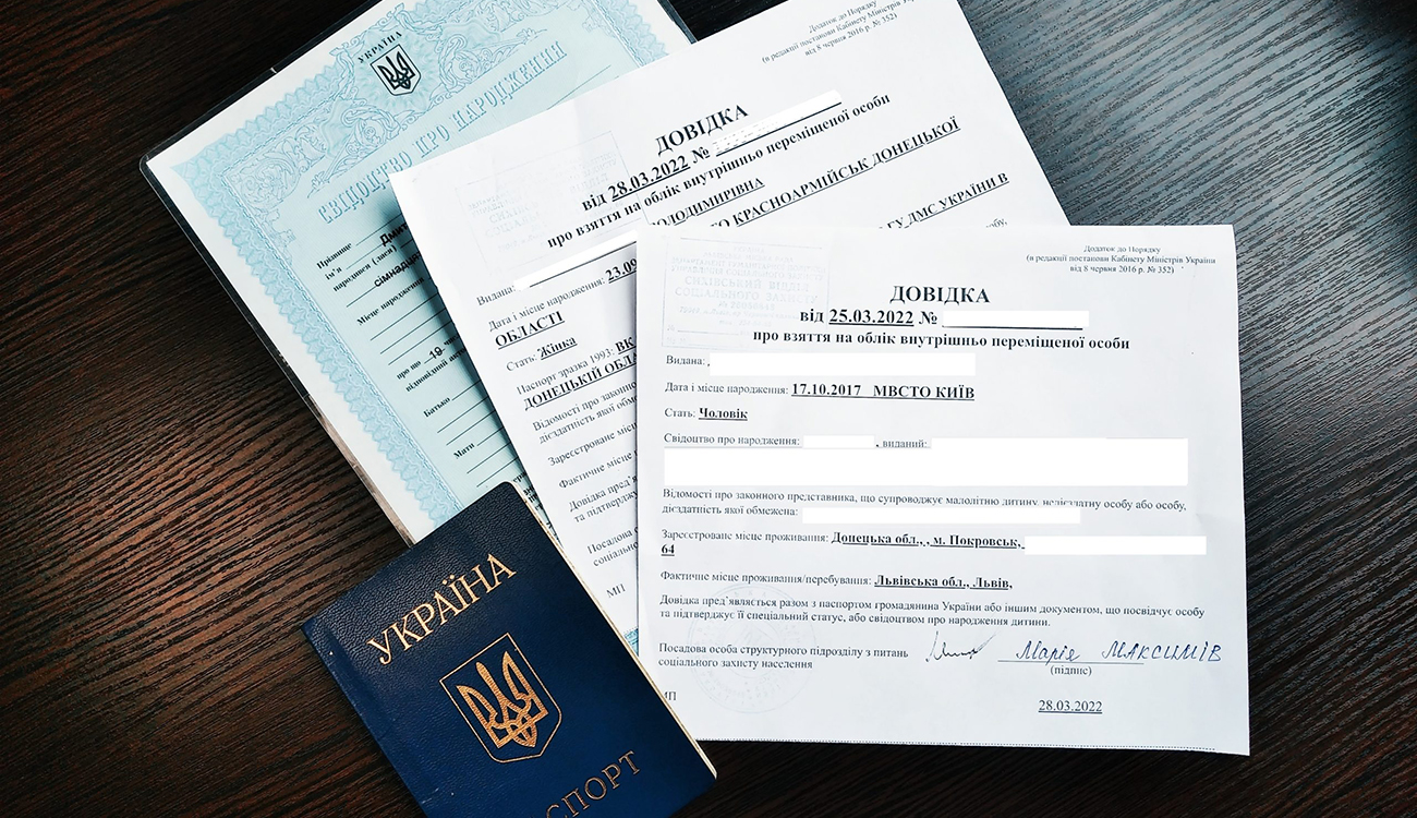 Довідка ВПО: навіщо вона потрібна переселенцю, і як її отримати