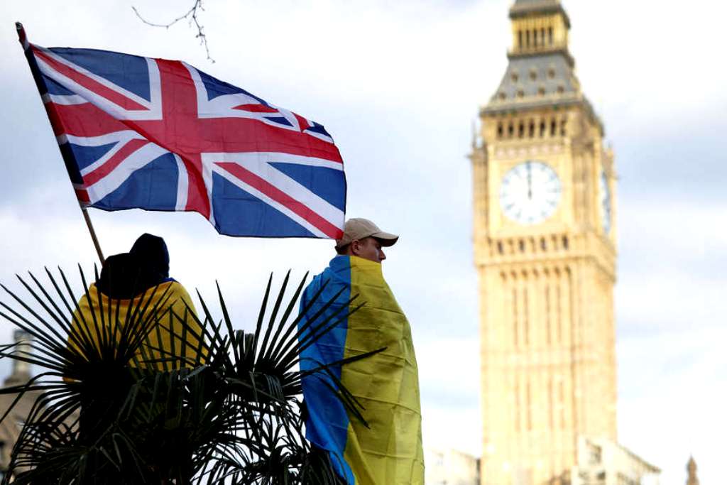 Великобритания выделила украинским беженцам денежную помощь в размере 14,5 млн долларов