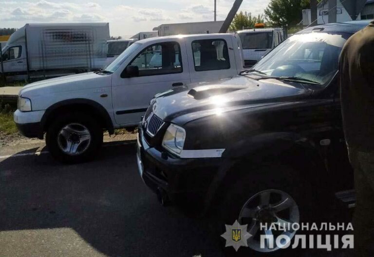 Житель Рівненської області продавав автомобілі, призначені для ЗСУ - today.ua