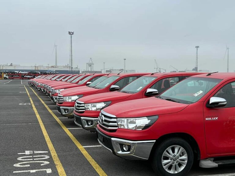 Для ВСУ купили 55 пикапов Toyota: характеристики модели - today.ua