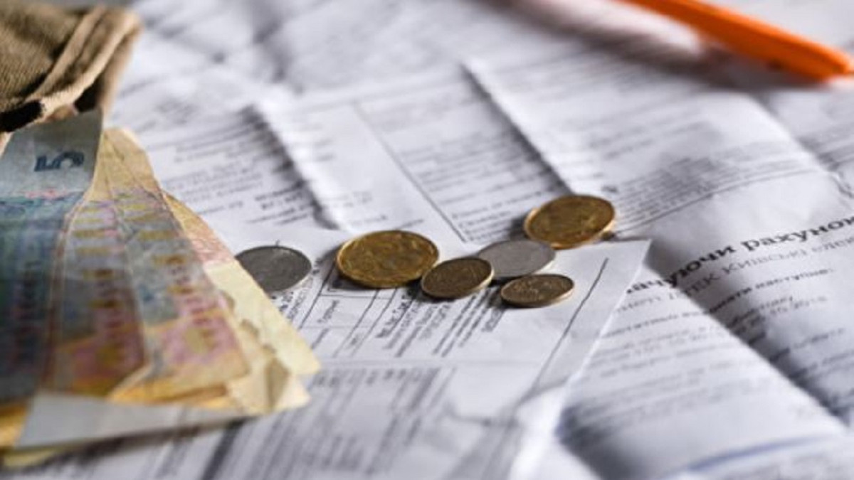 В Україні заборонили примусове стягнення боргів за комуналку: кого з громадян торкнеться