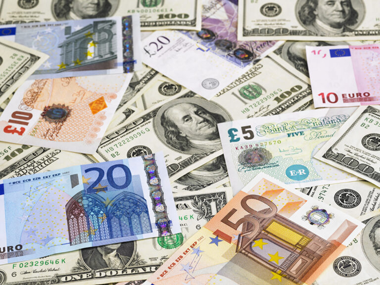 Обмен валюты и экономическая стабильность страны