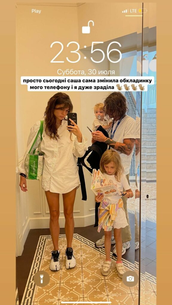 Одобрили отчима: Даша Кацурина показала, как Дантес нянчится с ее детьми, пока Дорофеева развлекается с экс-супругом дизайнера