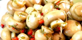 Маринованные грибы на скорую руку: самый быстрый и вкусный рецепт закуски  - today.ua