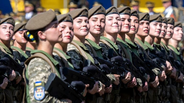 Мобілізація жінок в Україні: чи можуть оштрафувати за ухилення від військового обліку - today.ua