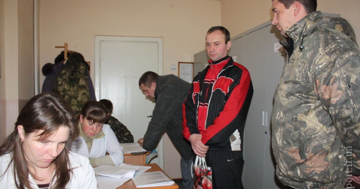Українців із “білими квитками“ можуть мобілізувати: кому потрібно пройти повторну медкомісію