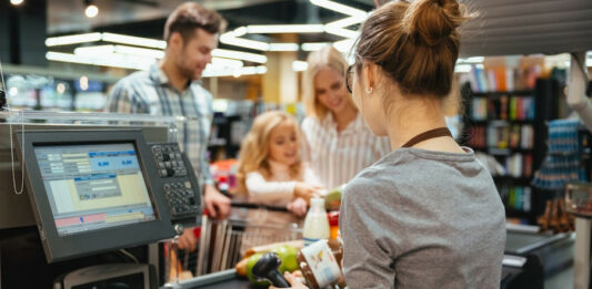 Стало известно, на какие вакансии в Украине сейчас самая большая конкуренция - today.ua