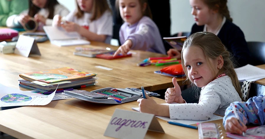Польша готовит 200 тысяч новых мест для украинских школьников