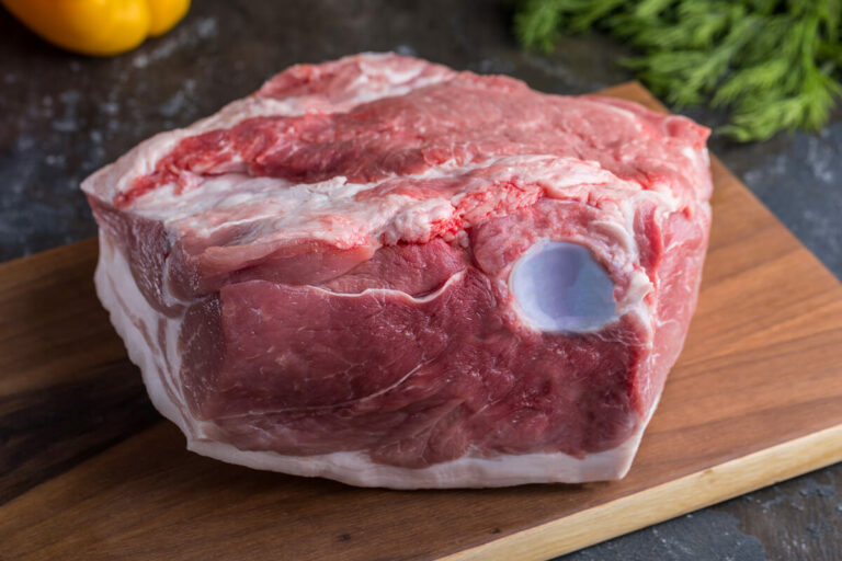 Ціни на свинину зростуть: звідки везуть м'ясо в Україну, і чому воно подорожчає - today.ua