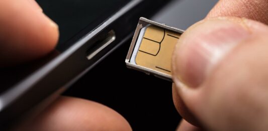 Киевстар, Vodafone и lifecell предупредили украинцев о замене SIM-карт: куда обращаться абонентам - today.ua