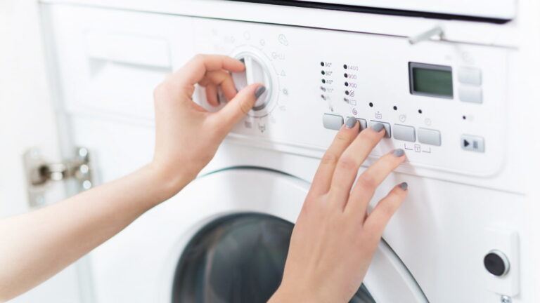 Как правильно пользоваться стиральной машинкой, чтобы расходовать меньше электроэнергии: полезные советы от опытных хозяек - today.ua
