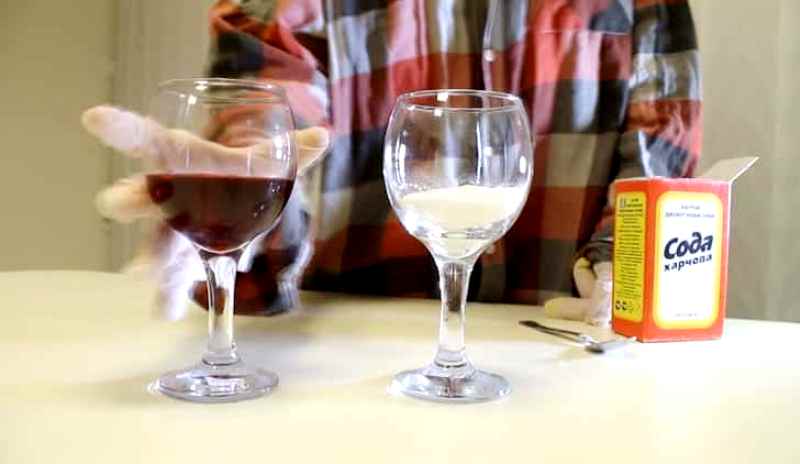 Сода и вино: две “секретные“ причины добавить немного вещества в напиток 