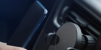 Почему смартфон нельзя заряжать в автомобиле: названы три основные причины - today.ua