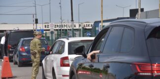 МВС пояснило, як правильно виїхати із України на автомобілі - today.ua
