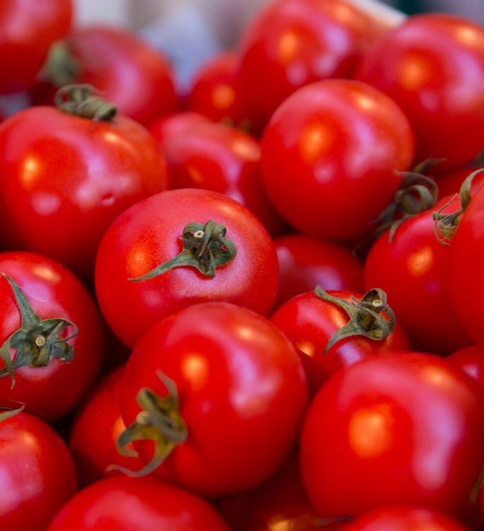 Консервовані помідори без солі, цукру та оцту - від свіжих не відрізнити