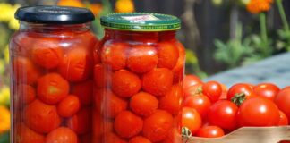 Консервированные помидоры без соли, сахара и уксуса - от свежих не отличить - today.ua
