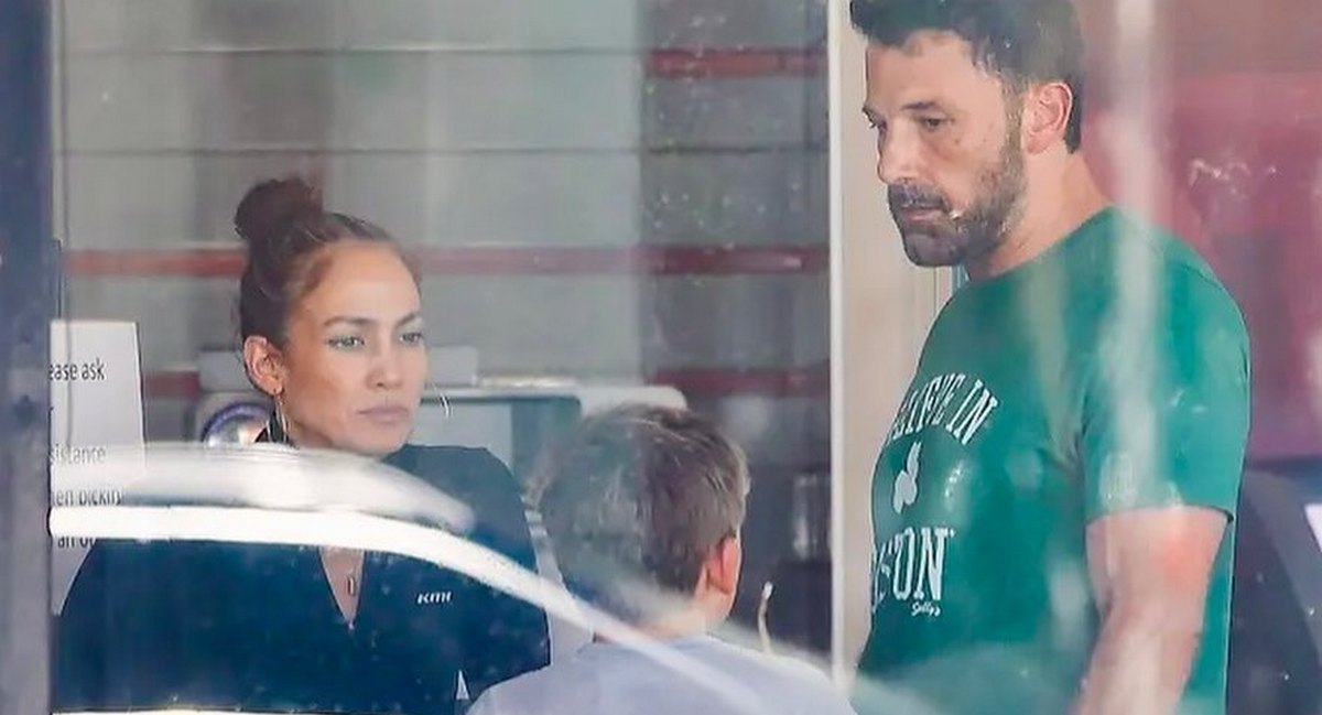 Папараці показали пристрасну зустріч Дженніфер Лопес та Бена Аффлека після довгої розлуки – відео - today.ua