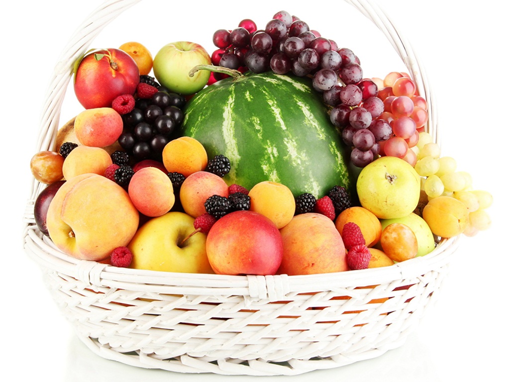 В Україні різко подорожчали фрукти: які ціни на яблука, банани, апельсини та лимони