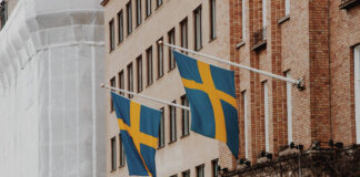 Українські біженці у Швеції отримують два види допомоги, але за однієї умови: хто не може претендувати на виплати - today.ua