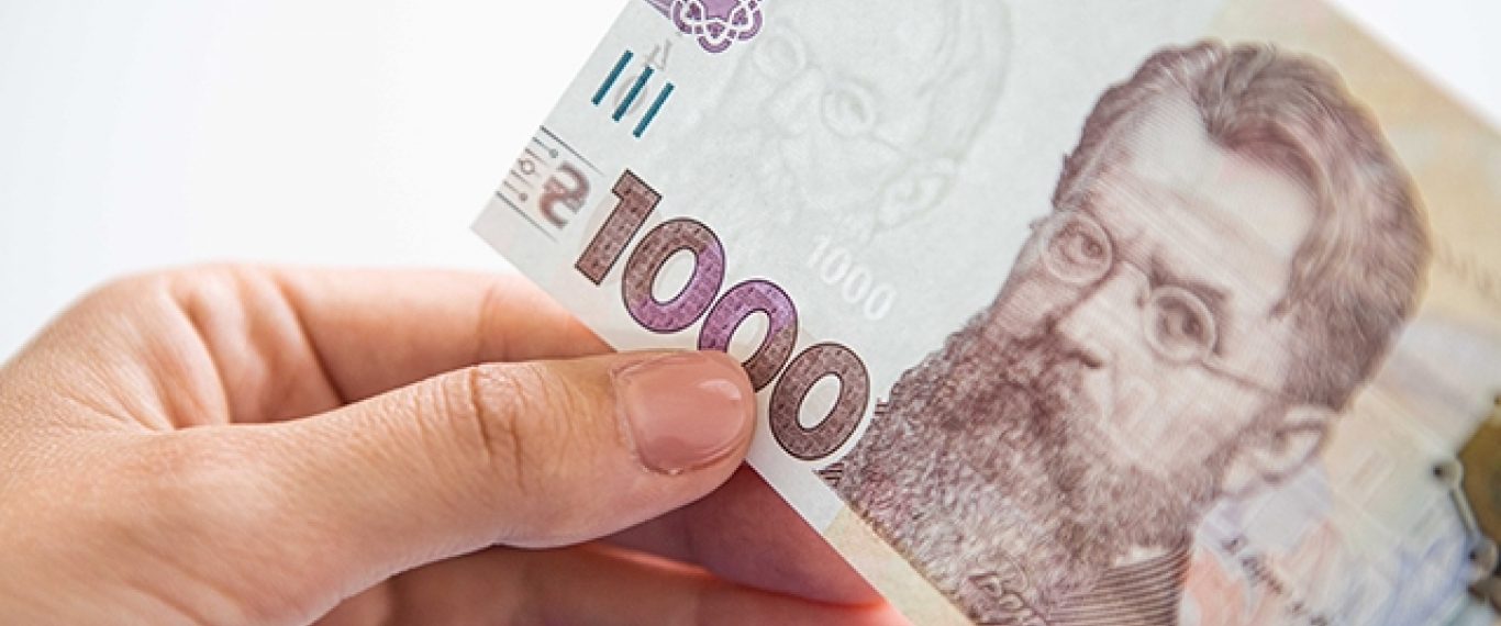 У НБУ розповіли, від яких купюр українцям потрібно відмовлятися під час розрахунків - today.ua