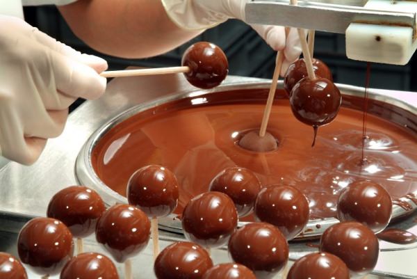 Курсы шоколатье онлайн | Мастер класс по приготовлению цветов из шоколада своими руками
