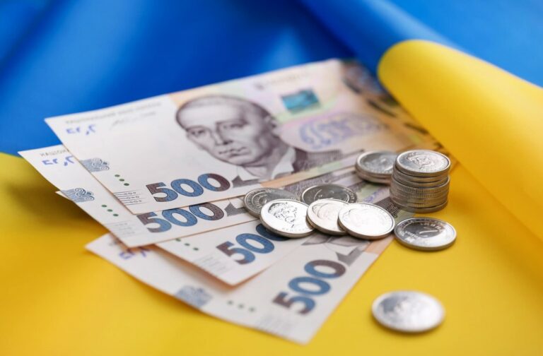 Украинцам рассказали о повышении прожиточного минимума до реальной величины: как вырастет пенсия - today.ua
