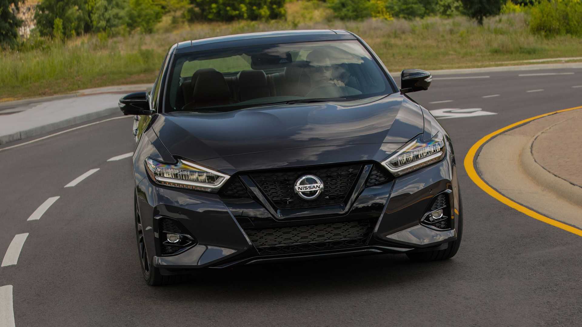 Nissan знімає з конвеєра легендарний Nissan Maxima