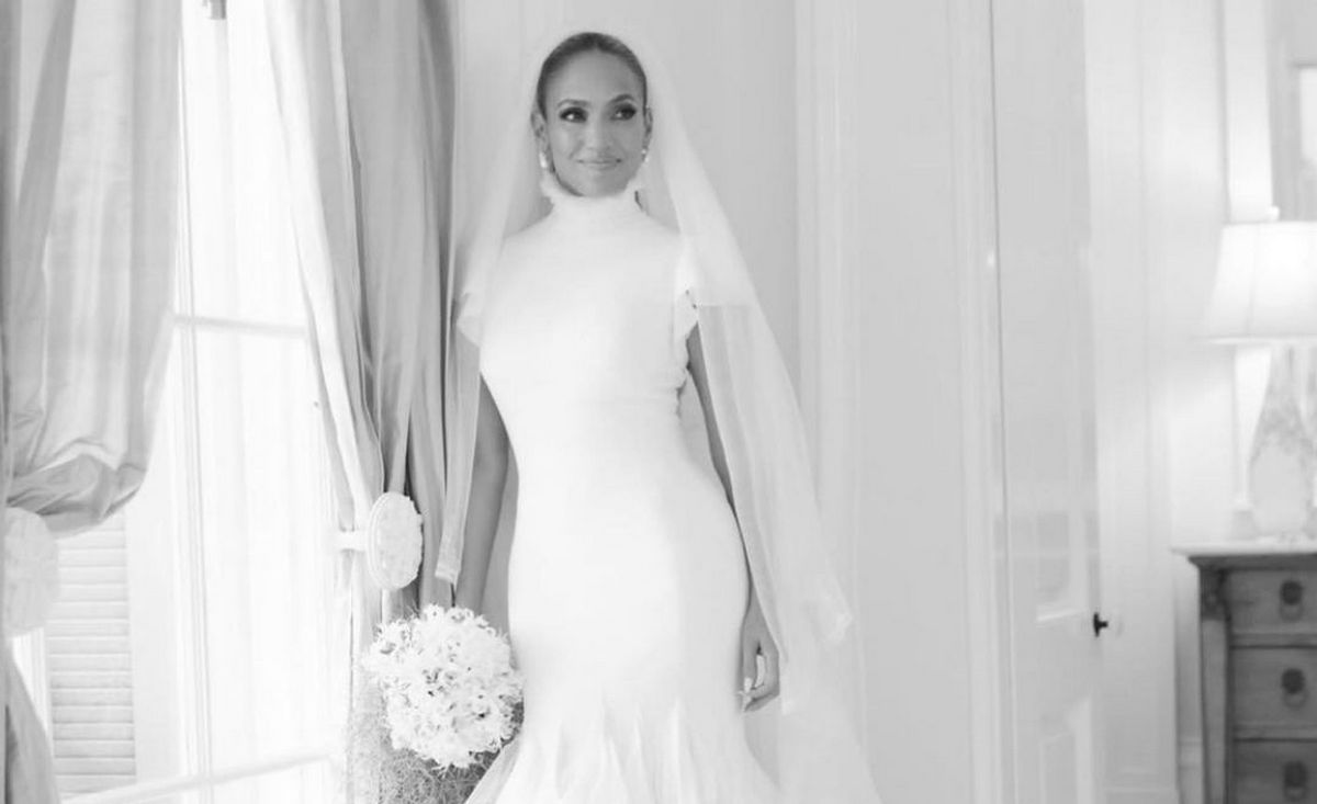 Дженніфер Лопес розлютило, что її весільна серенада Бену Аффлеку потрапила у Мережу: крадене відео 