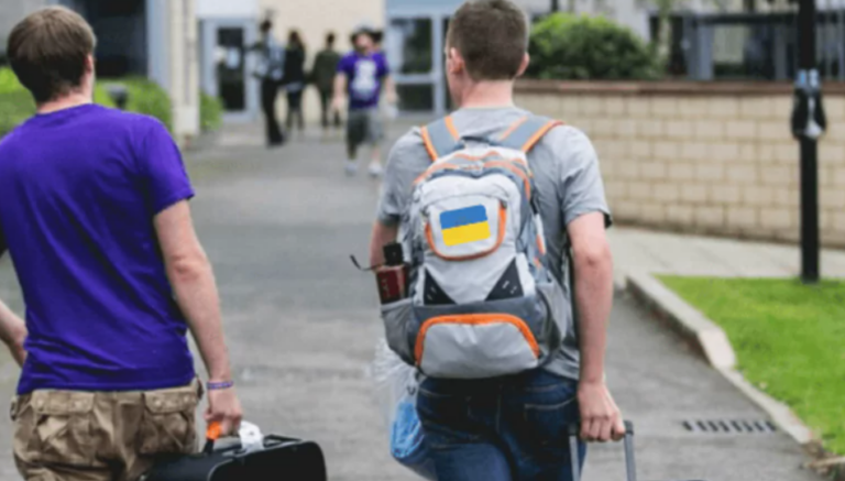 Мобилизация в Украине: кого из студентов иностранных вузов выпускают на обучение за границу - today.ua