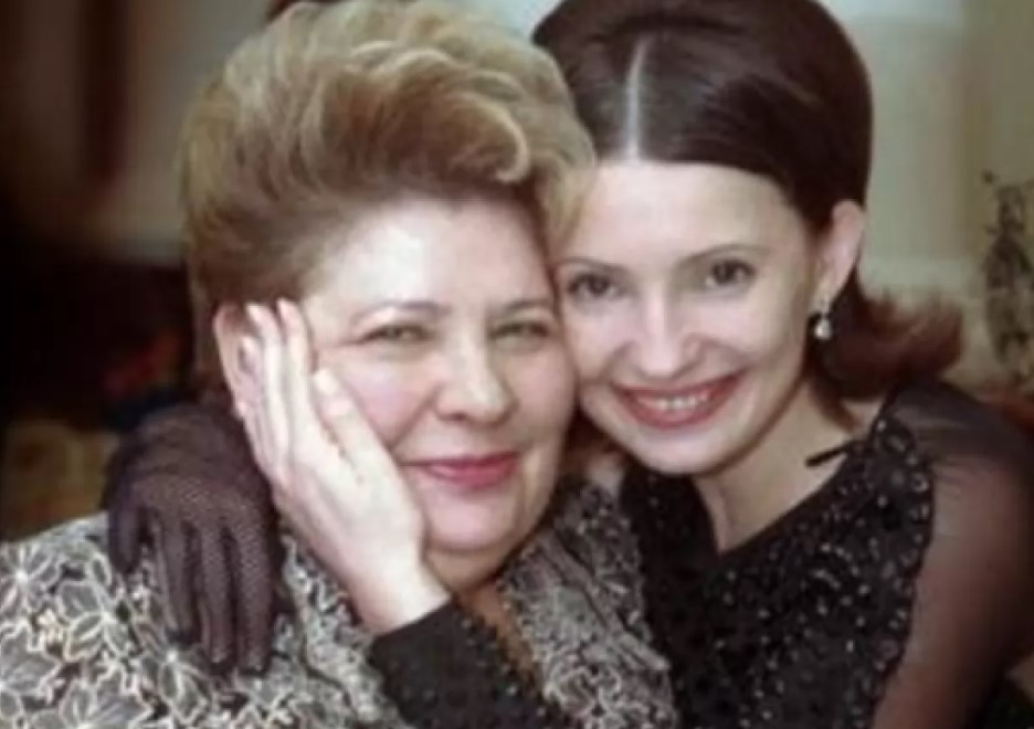 Юлия Тимошенко рассказала, как отпразднует 85-летний юбилей своей мамы