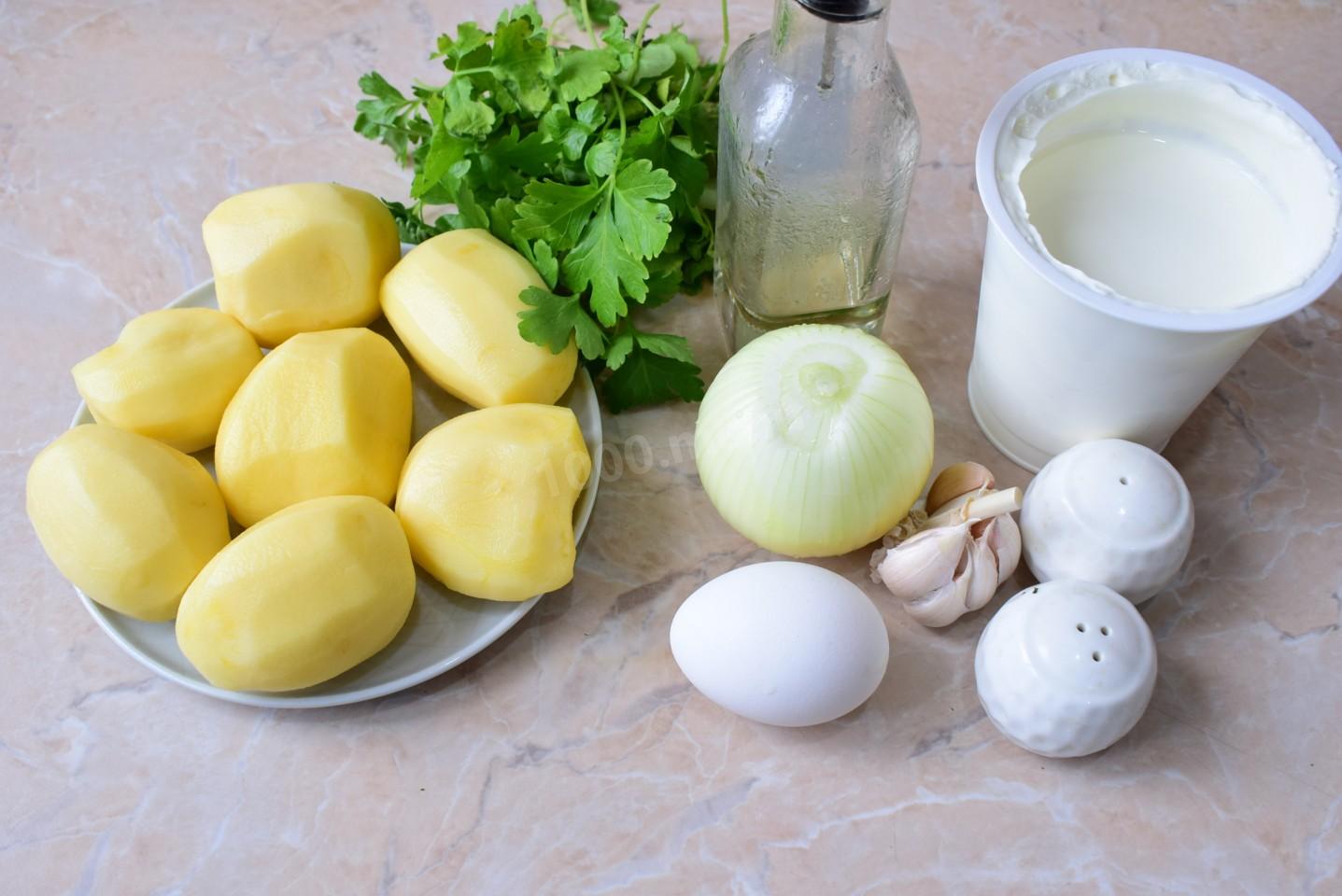 Як приготувати корисні деруни: рецепт простої страви з картоплі без смаження