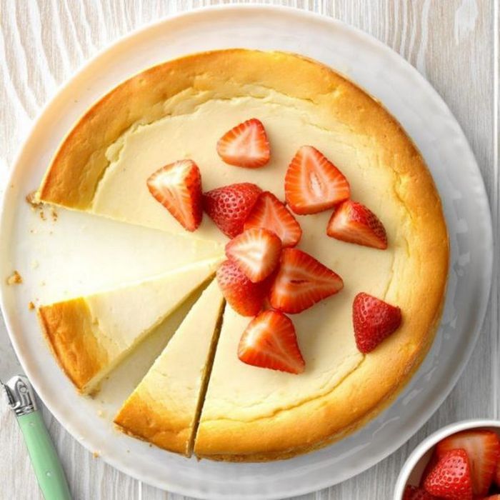 Чизкейк з сиром – рецепт ніжного десерту із доступних продуктів