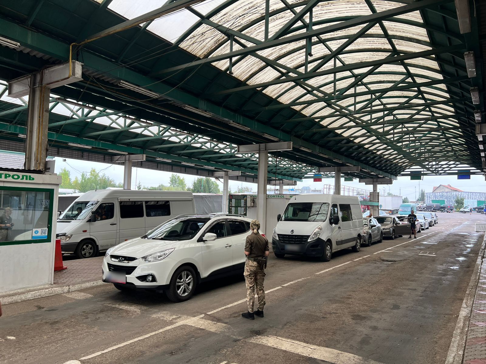 Украинским водителям стало проще выехать в Польшу