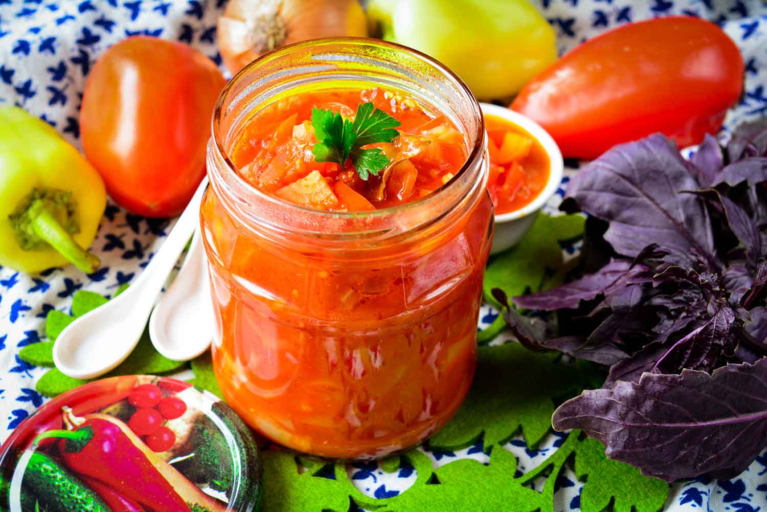Лечо: рецепт овочевої закуски із болгарського перцю та помідорів без стерилізації 