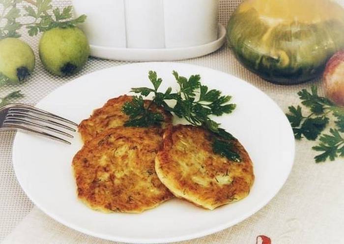 Ліниві хачапурі на сковороді: рецепт швидкої страви з сиром сулугуні