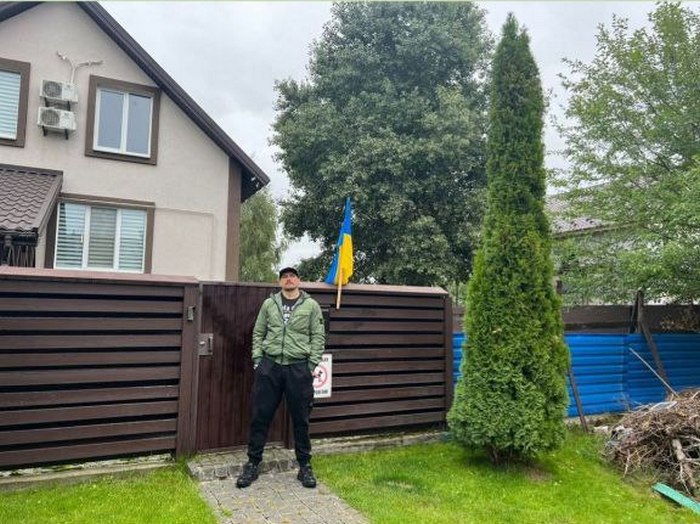 Олександр Усик повернувся в Україну і показав свій будинок, в якому мешкали російські окупанти